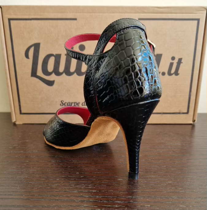 Lory Nero 38 - Tacco 9
