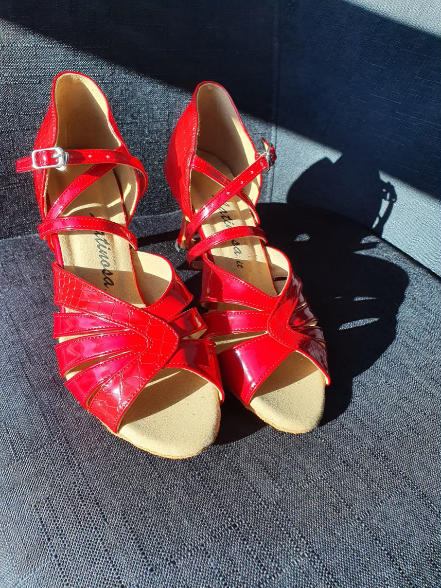 Asia rosse – Latinosa - Main Image